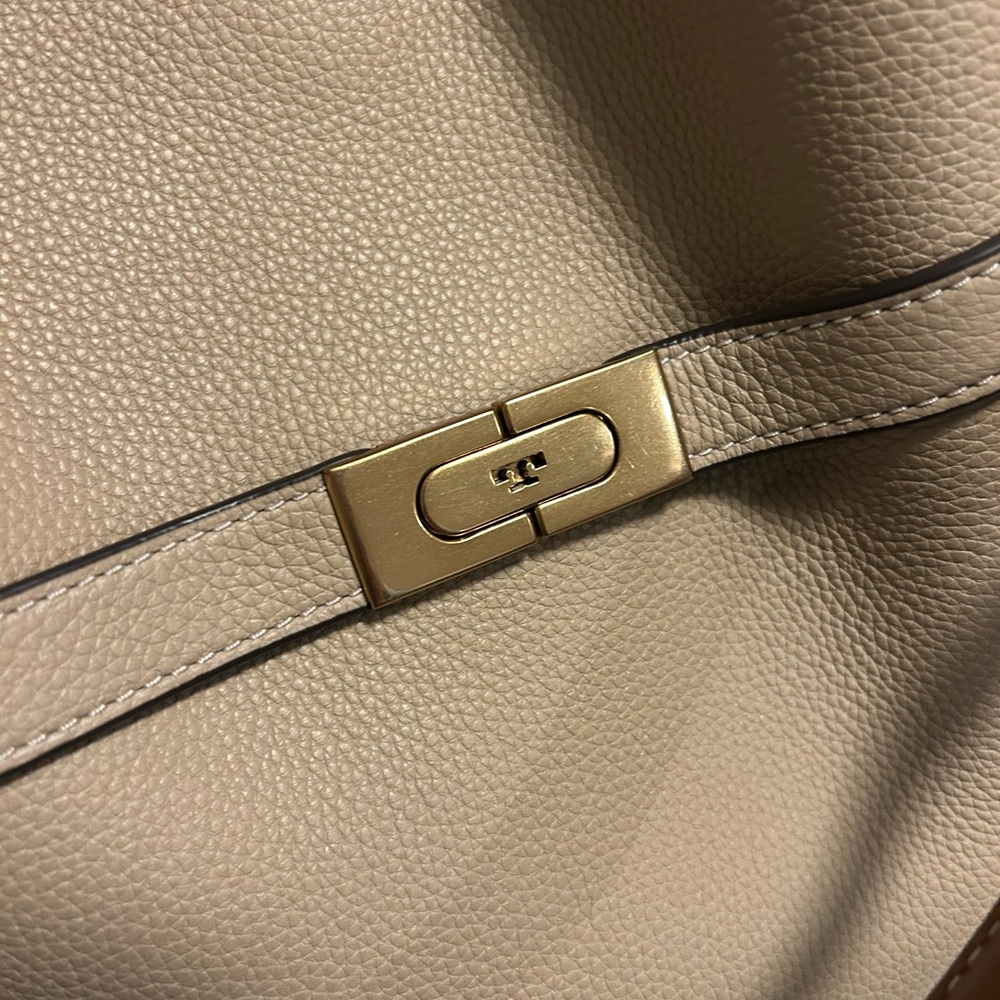 Tory Burch *Limited SoHo Edition* Lee Radziwill Pebbled Double Bag - Picture 4 of 14